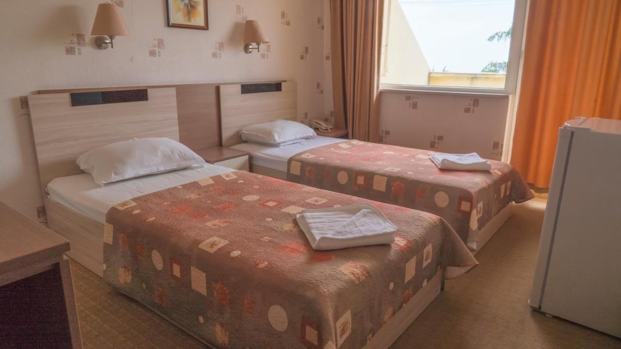 Park Hotel Persey Varna Ngoại thất bức ảnh