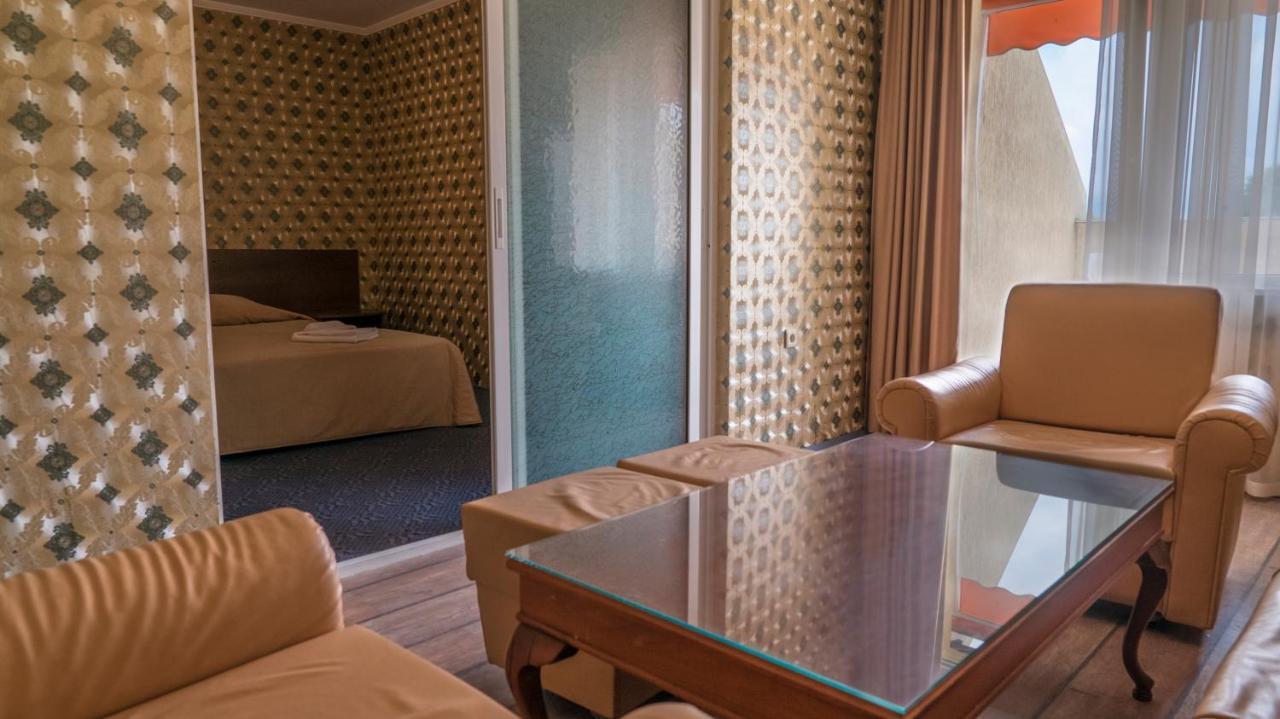 Park Hotel Persey Varna Ngoại thất bức ảnh